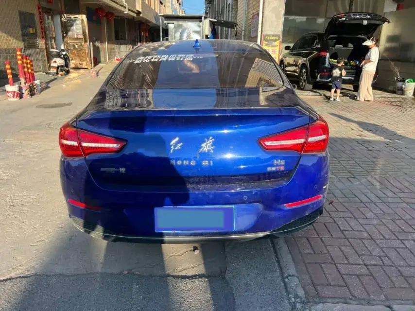 2020 HONGQI H5 thumbnail 2