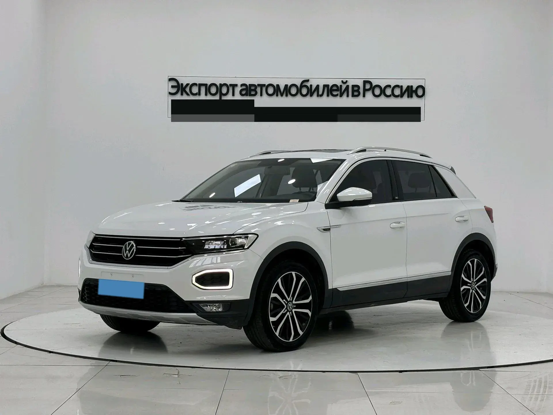 2021 VOLKSWAGEN T-ROC view 1