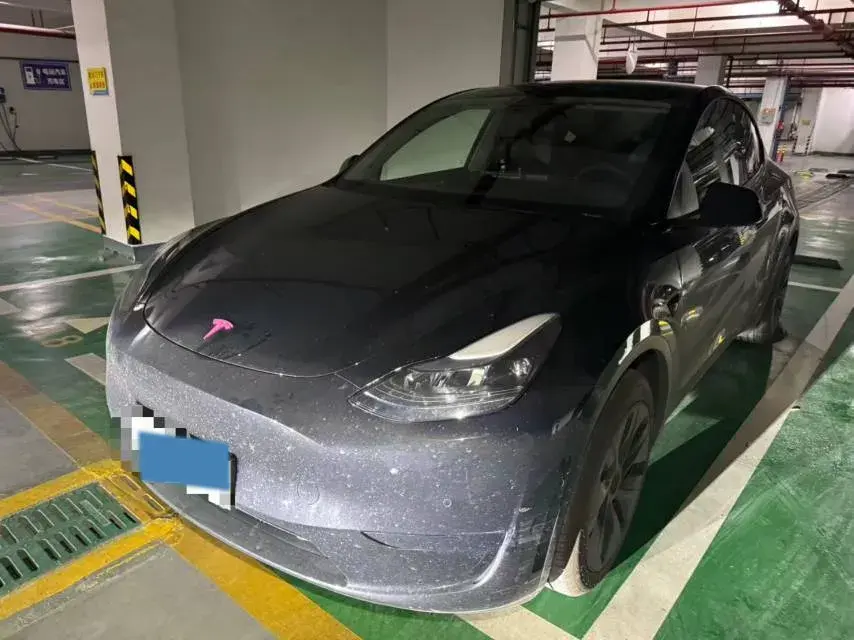 2023 TESLA MODEL view 1