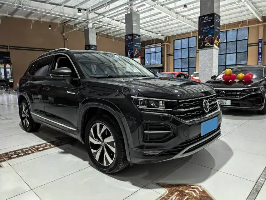 2020 VOLKSWAGEN TAYRON thumbnail 3