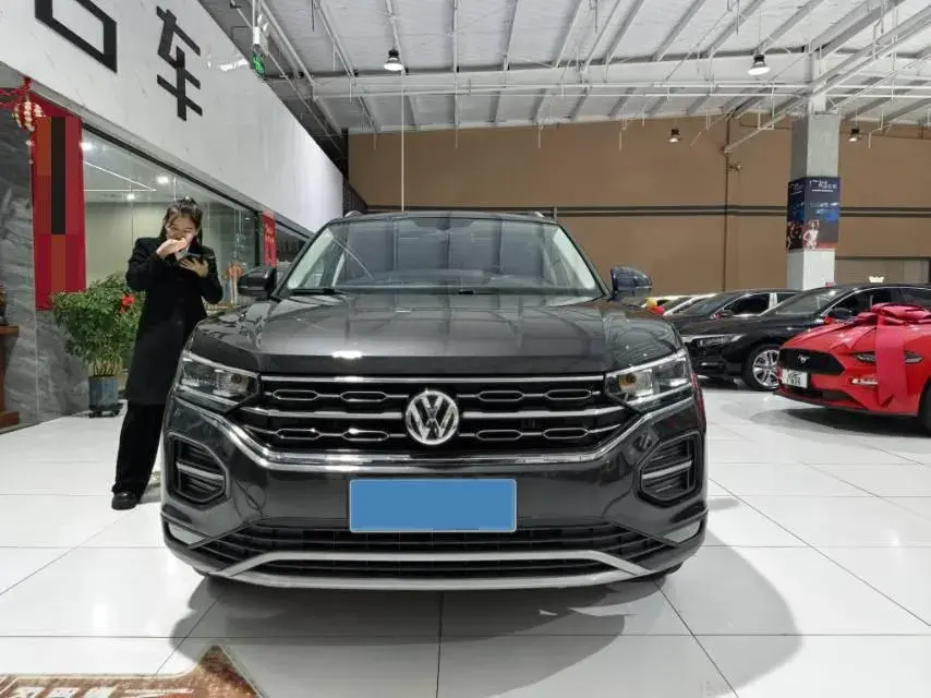 2020 VOLKSWAGEN TAYRON thumbnail 2