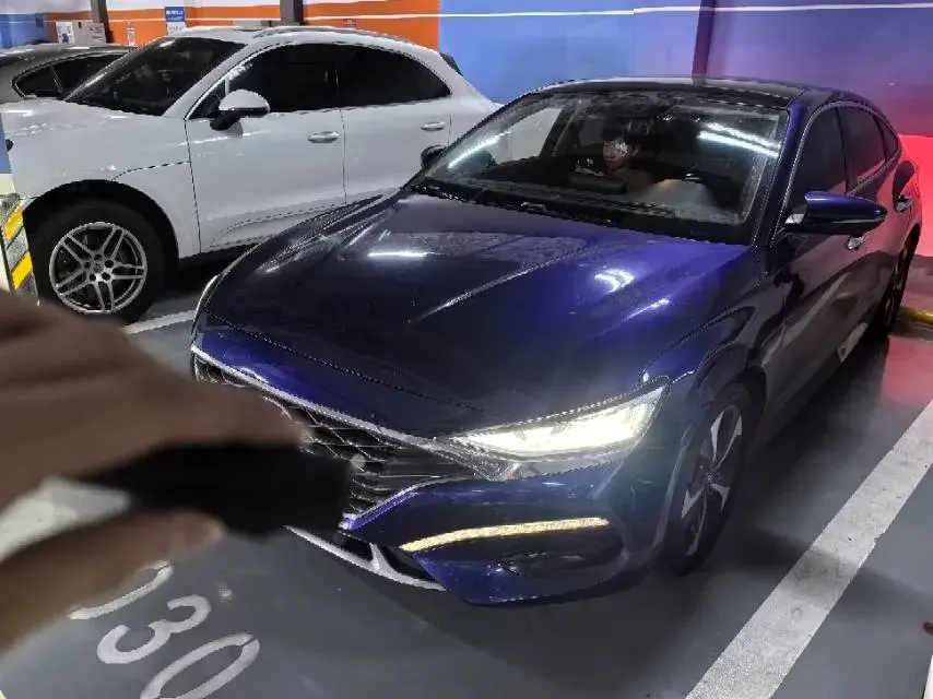 2019 HYUNDAI LA view 1