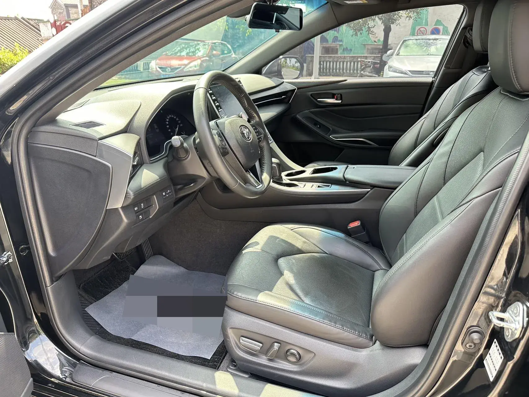 2022 TOYOTA AVALON thumbnail 4