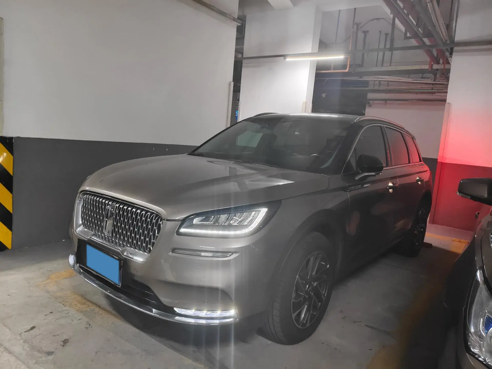 2021 LINCOLN CORSAIR view 1