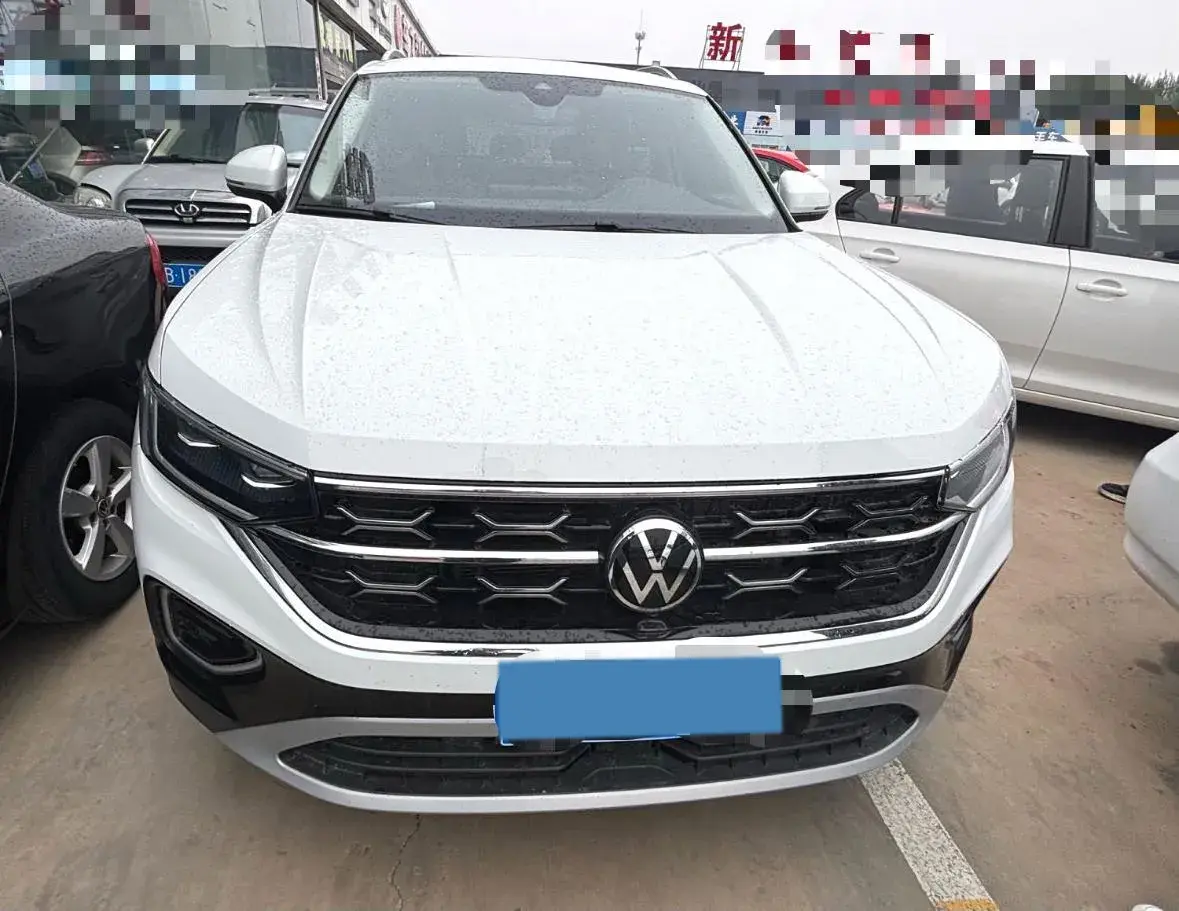 2024 VOLKSWAGEN TAYRON thumbnail 2