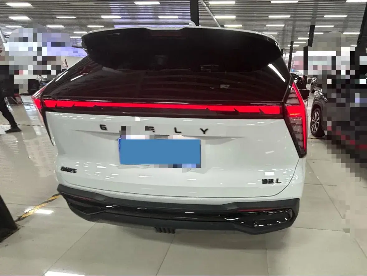 2023 GEELY STARRAY thumbnail 2