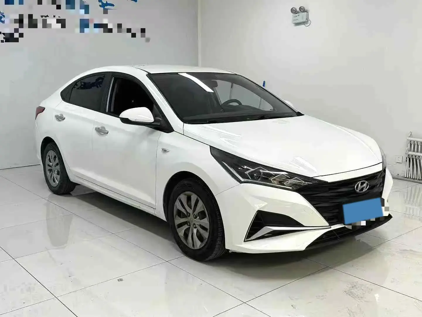 2020 HYUNDAI VERNA thumbnail 3