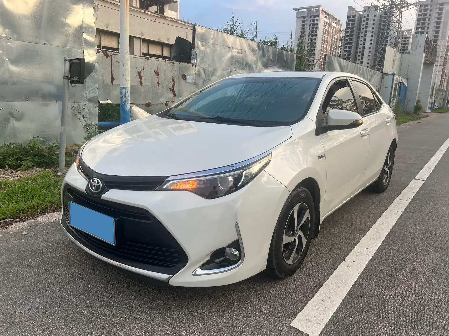 2017 TOYOTA LEVIN view 1
