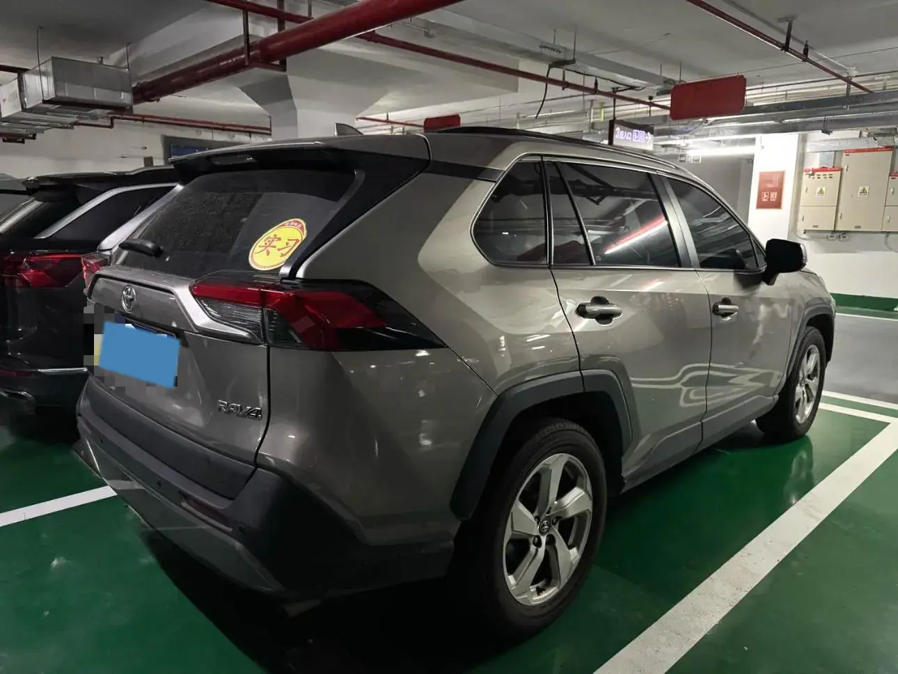 2020 TOYOTA RAV4 thumbnail 3