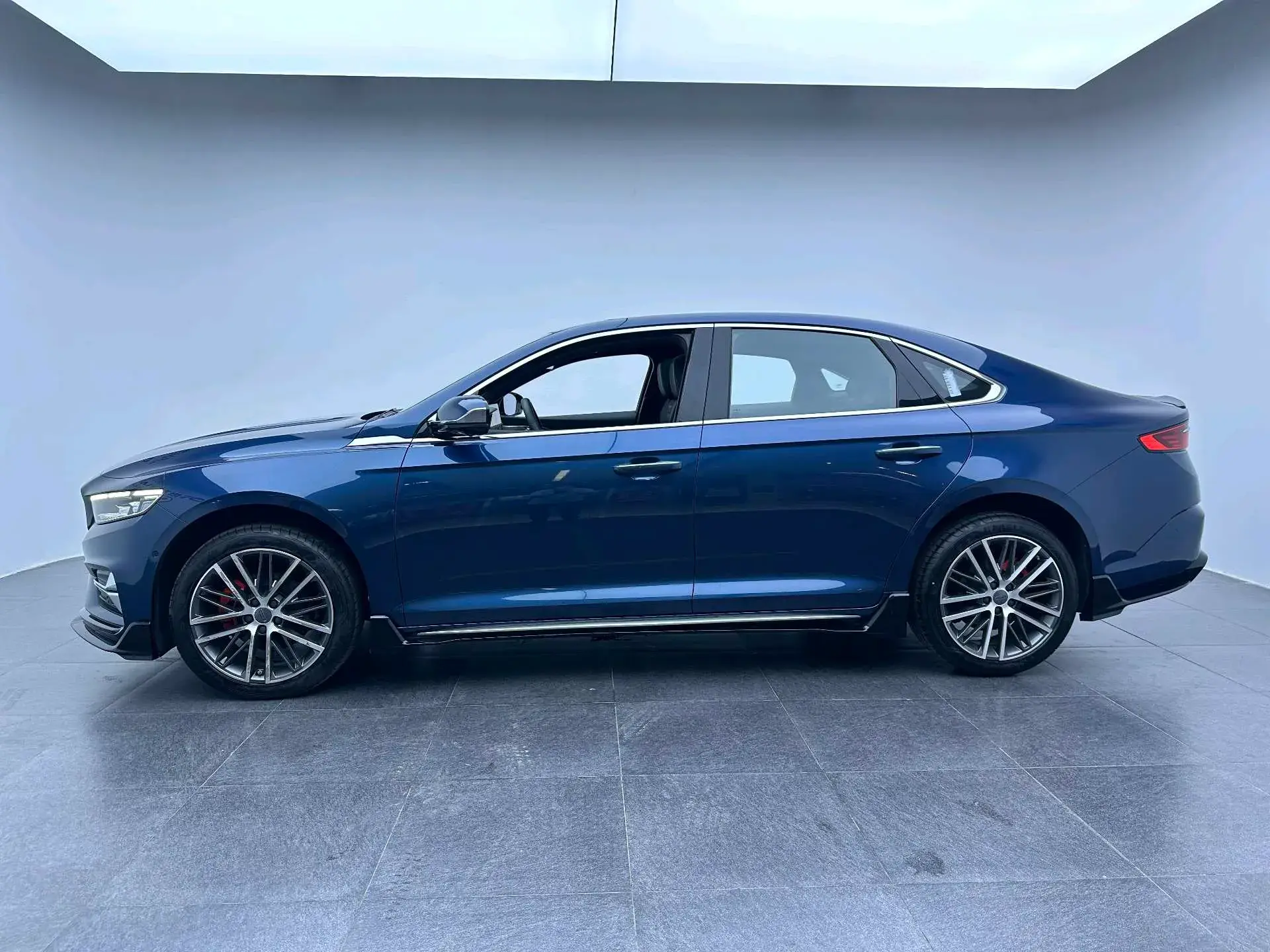 2023 GEELY PREFACE thumbnail 4