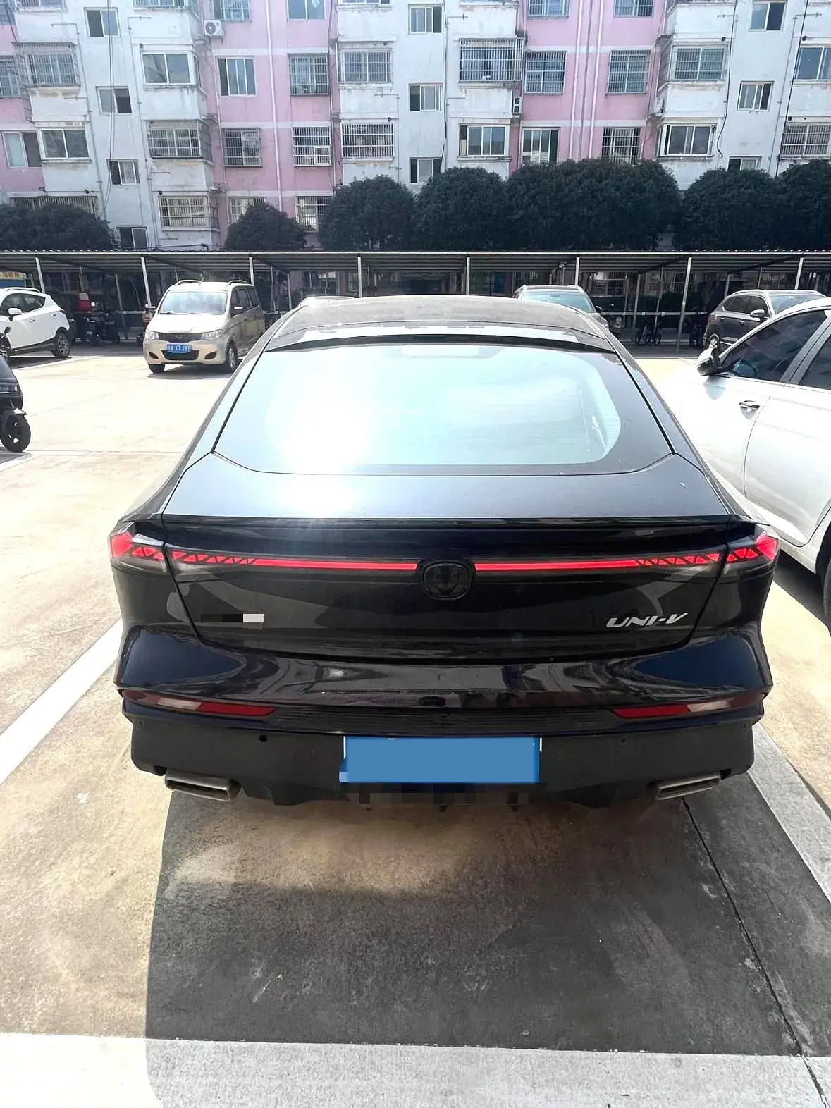 2024 CHANGAN UNI-V thumbnail 3