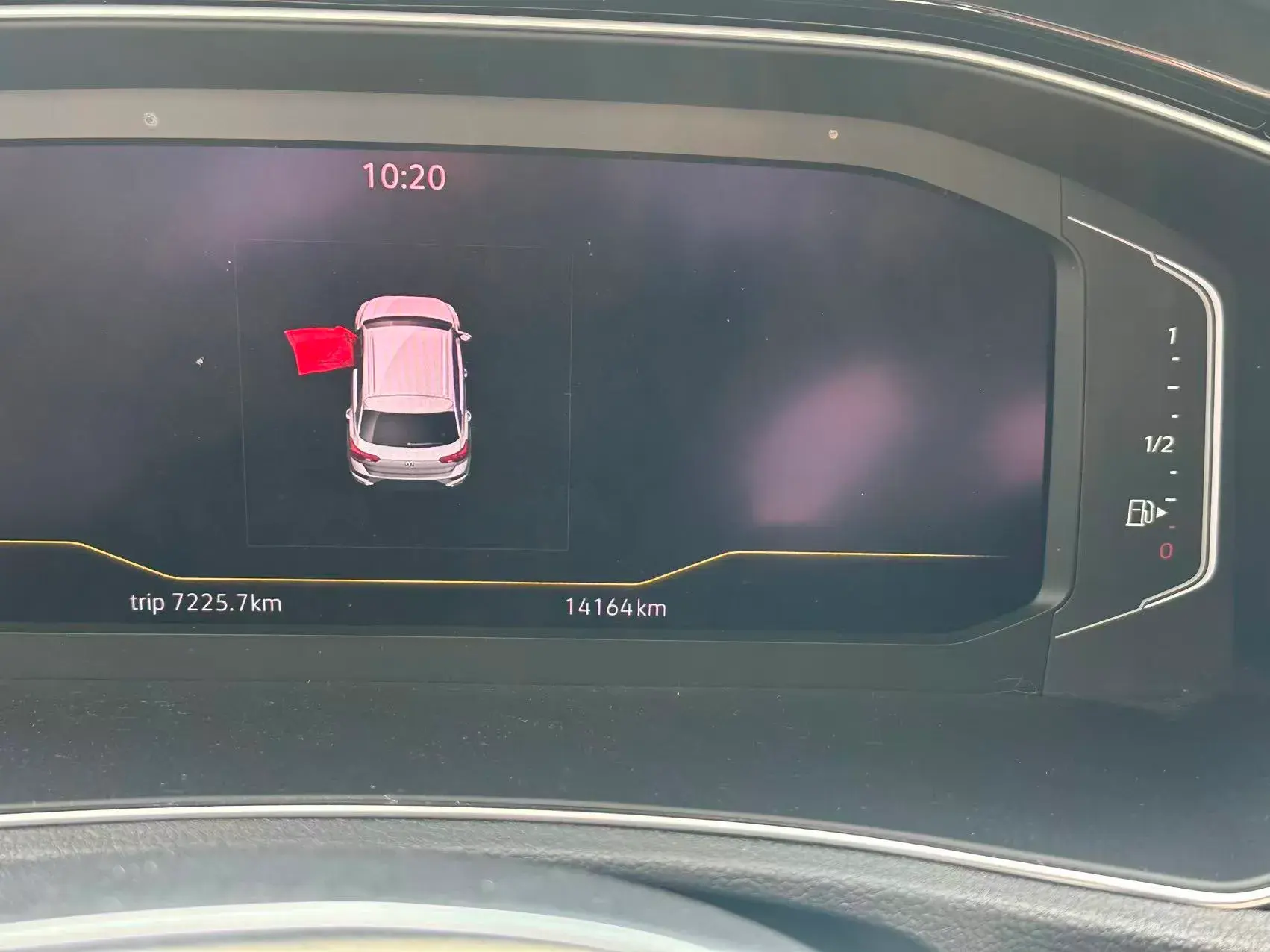 2022 VOLKSWAGEN T-ROC thumbnail 4