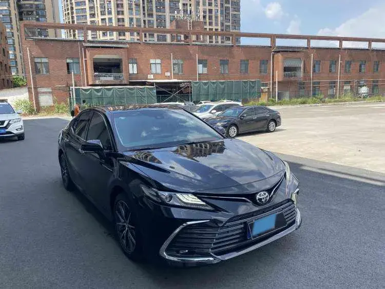 2021 TOYOTA CAMRY thumbnail 3
