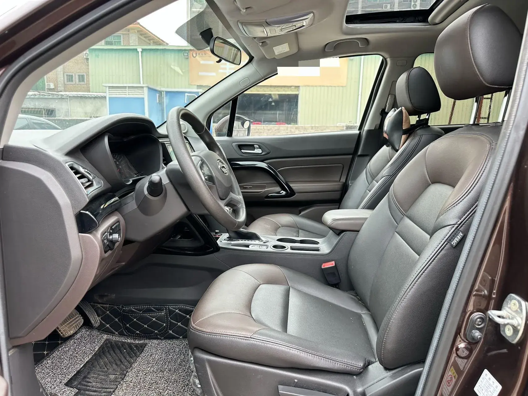 2017 GAC TRUMPCHI thumbnail 3