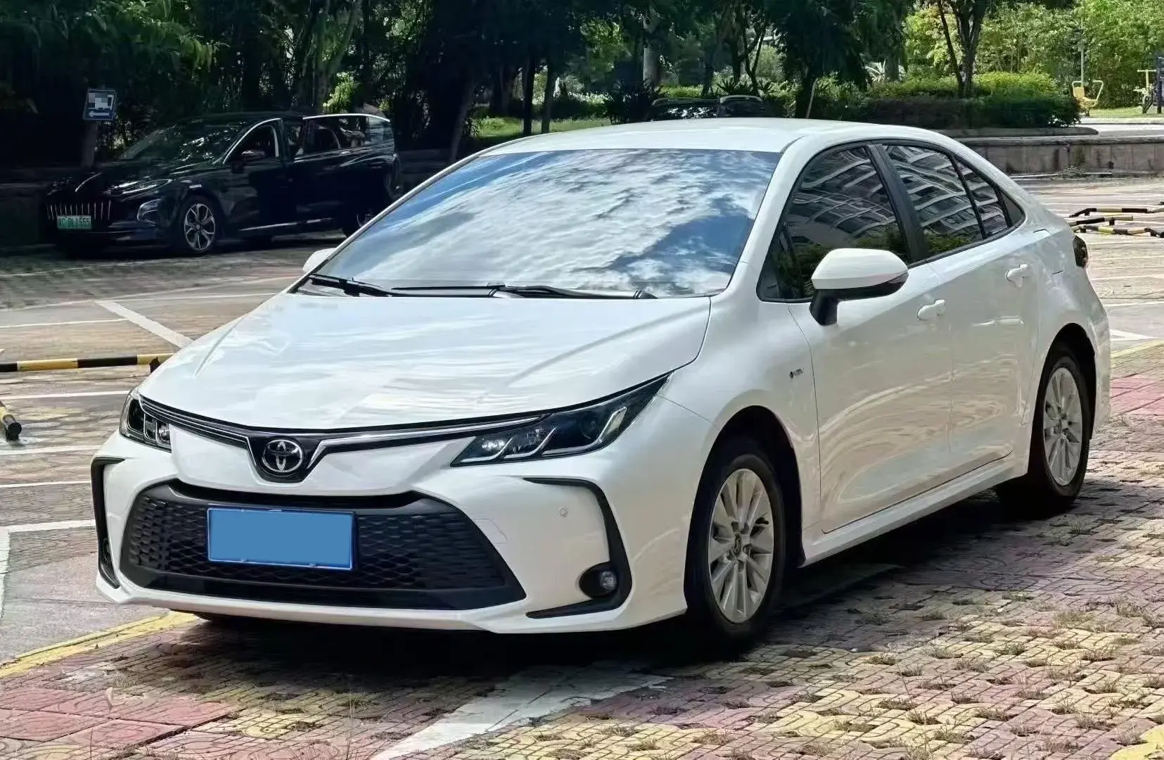 2023 TOYOTA COROLLA view 1