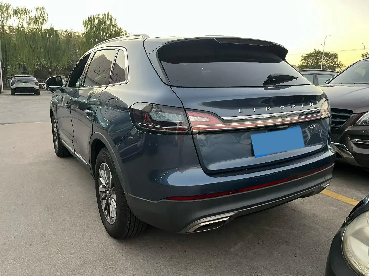 2019 LINCOLN NAUTILUS thumbnail 4