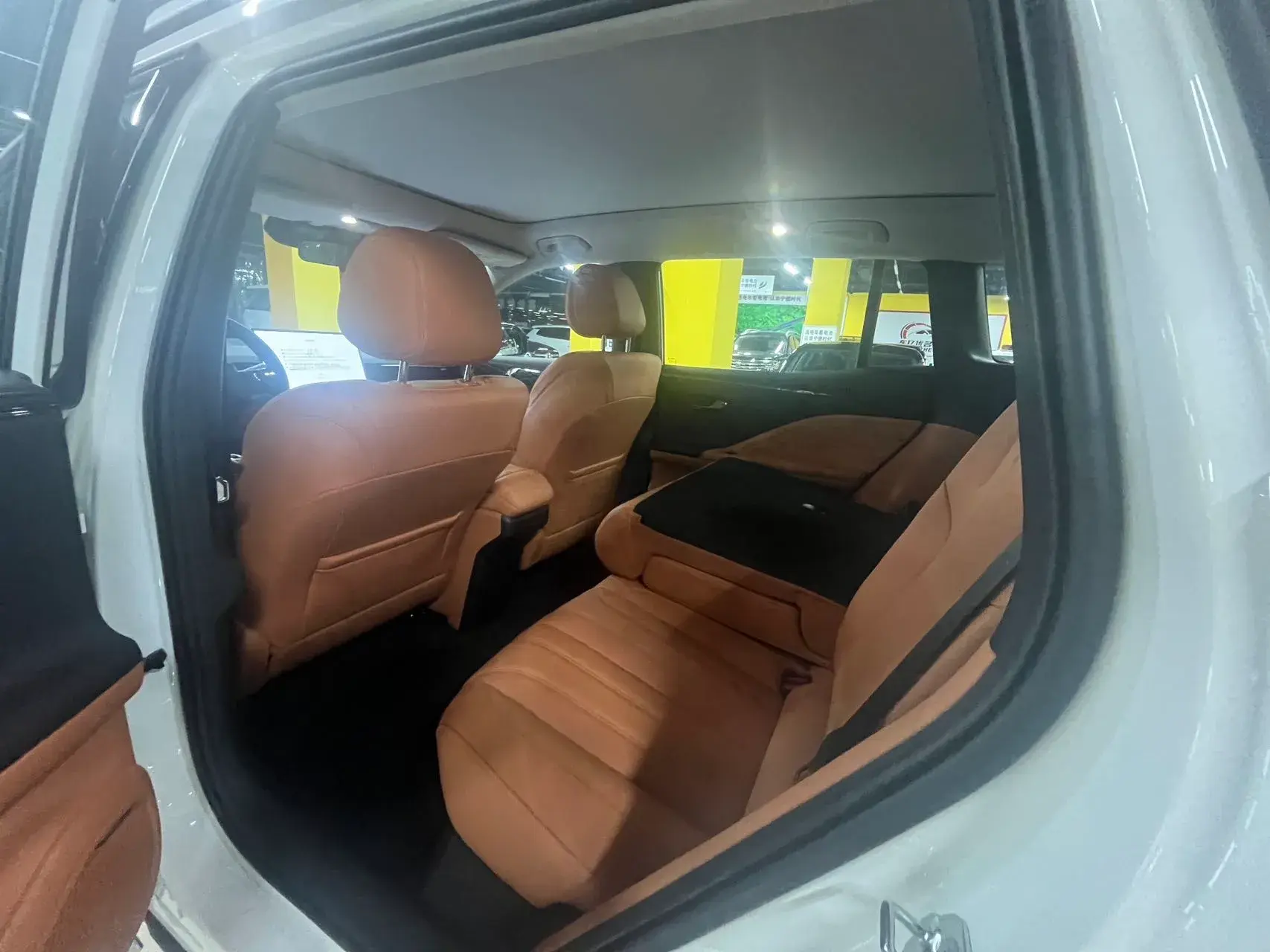 2024 AION V thumbnail 4