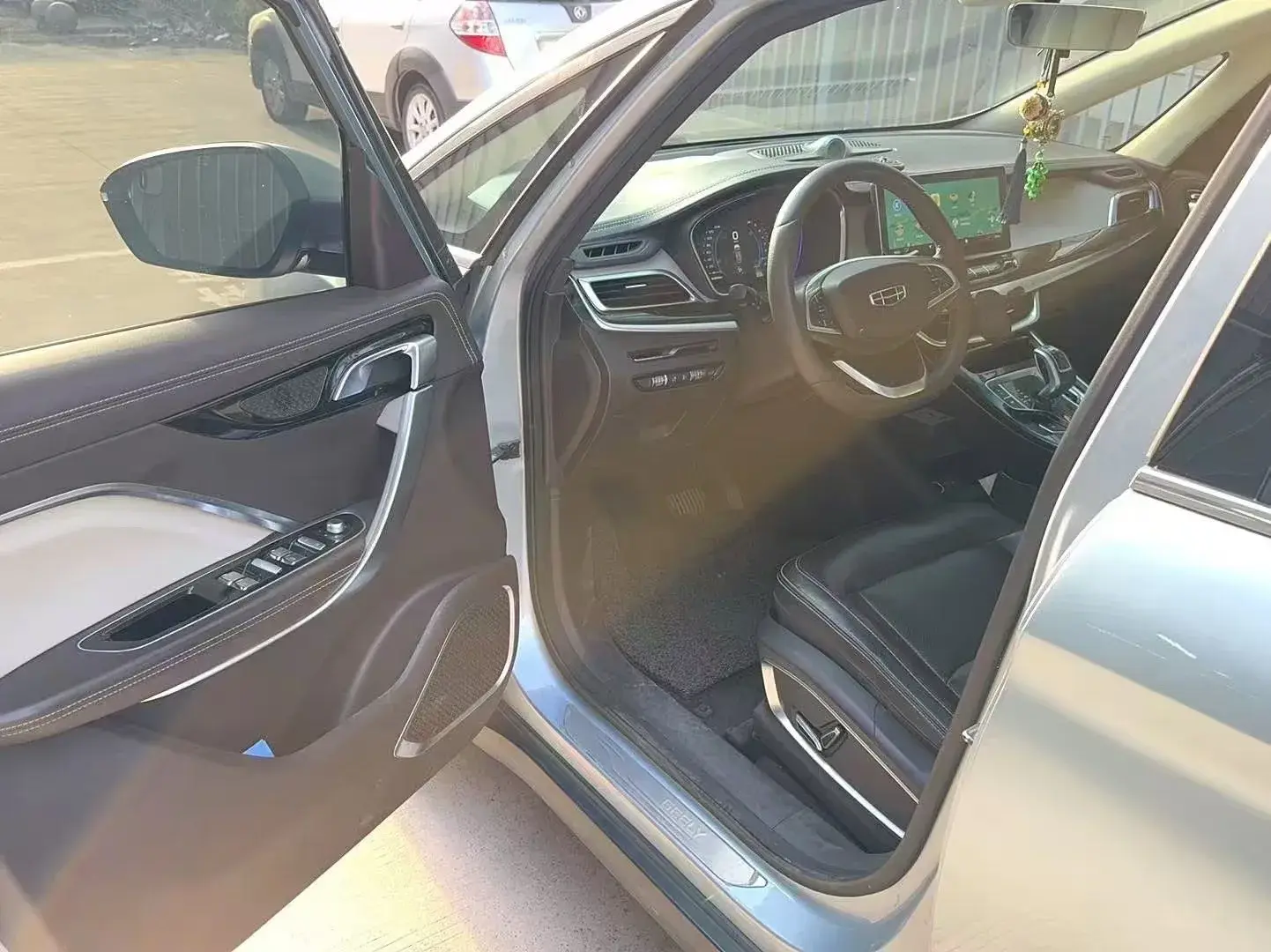 2019 GEELY JIAJI thumbnail 4