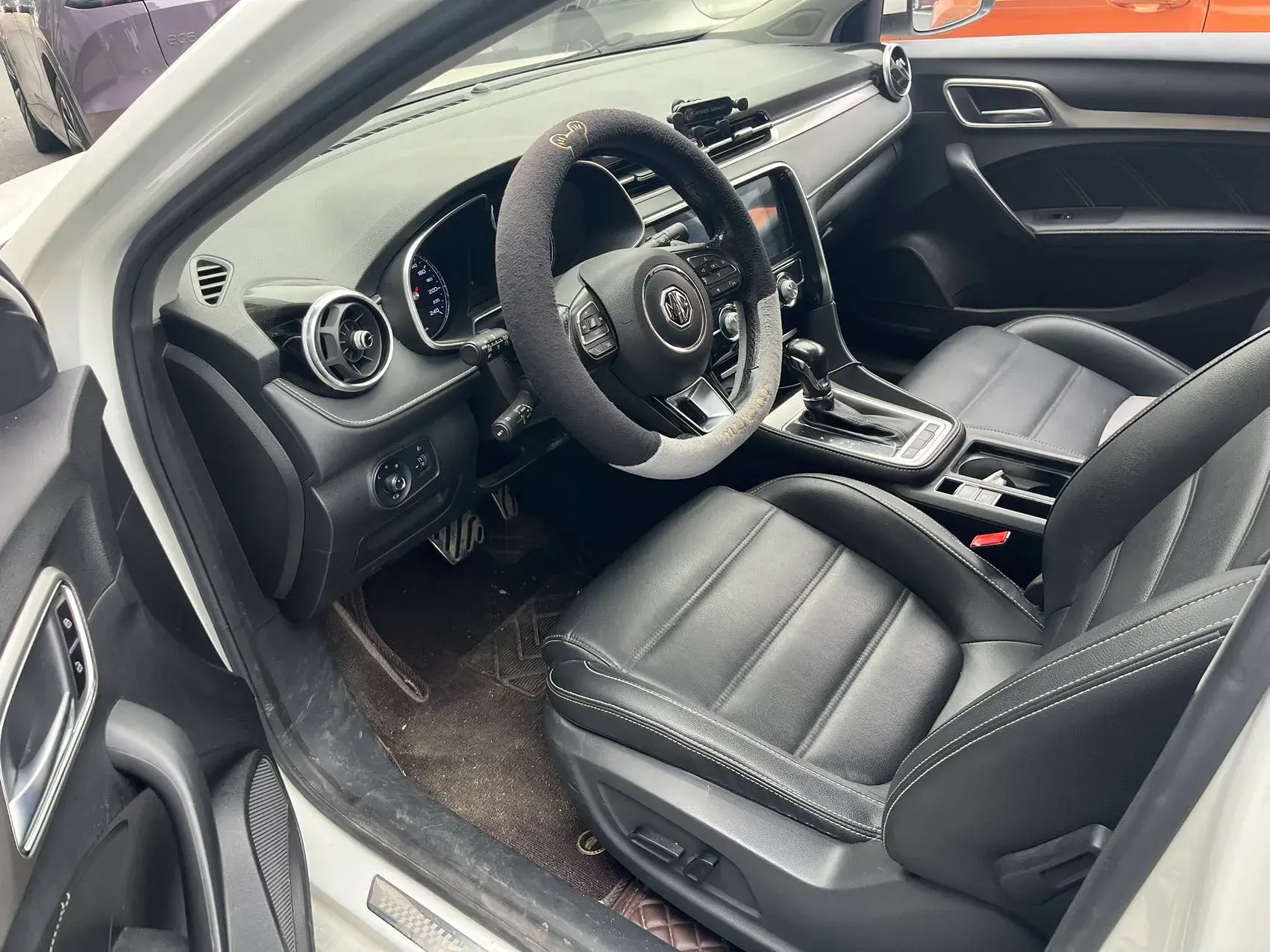 2019 MG MG6 thumbnail 4