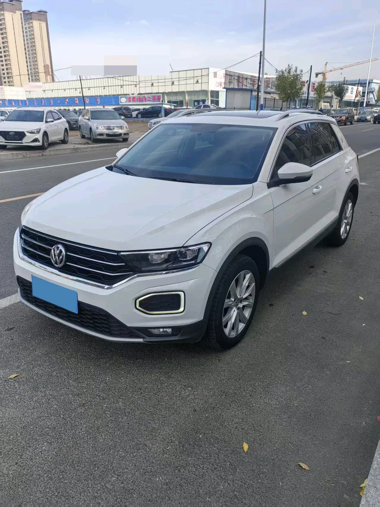 2020 VOLKSWAGEN T-ROC view 1