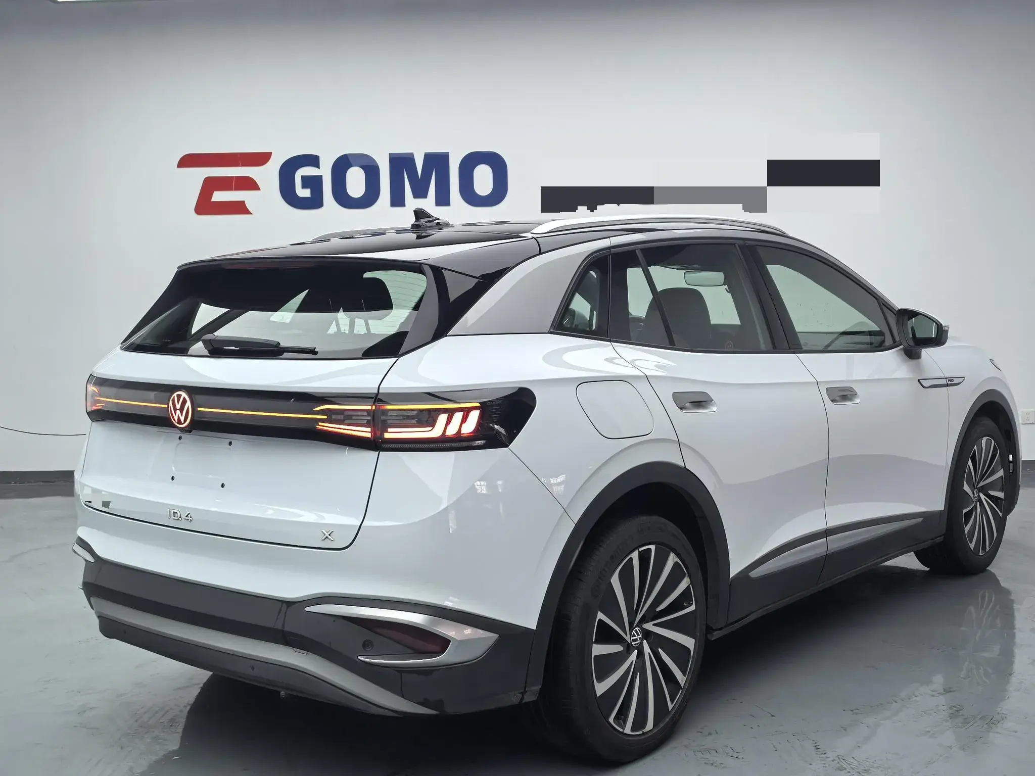 2022 VOLKSWAGEN ID.4 thumbnail 2