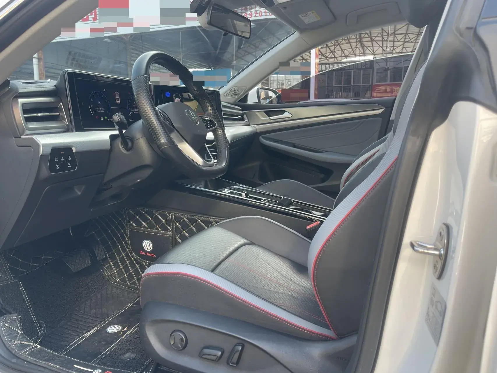 2022 VOLKSWAGEN LAMANDO thumbnail 3