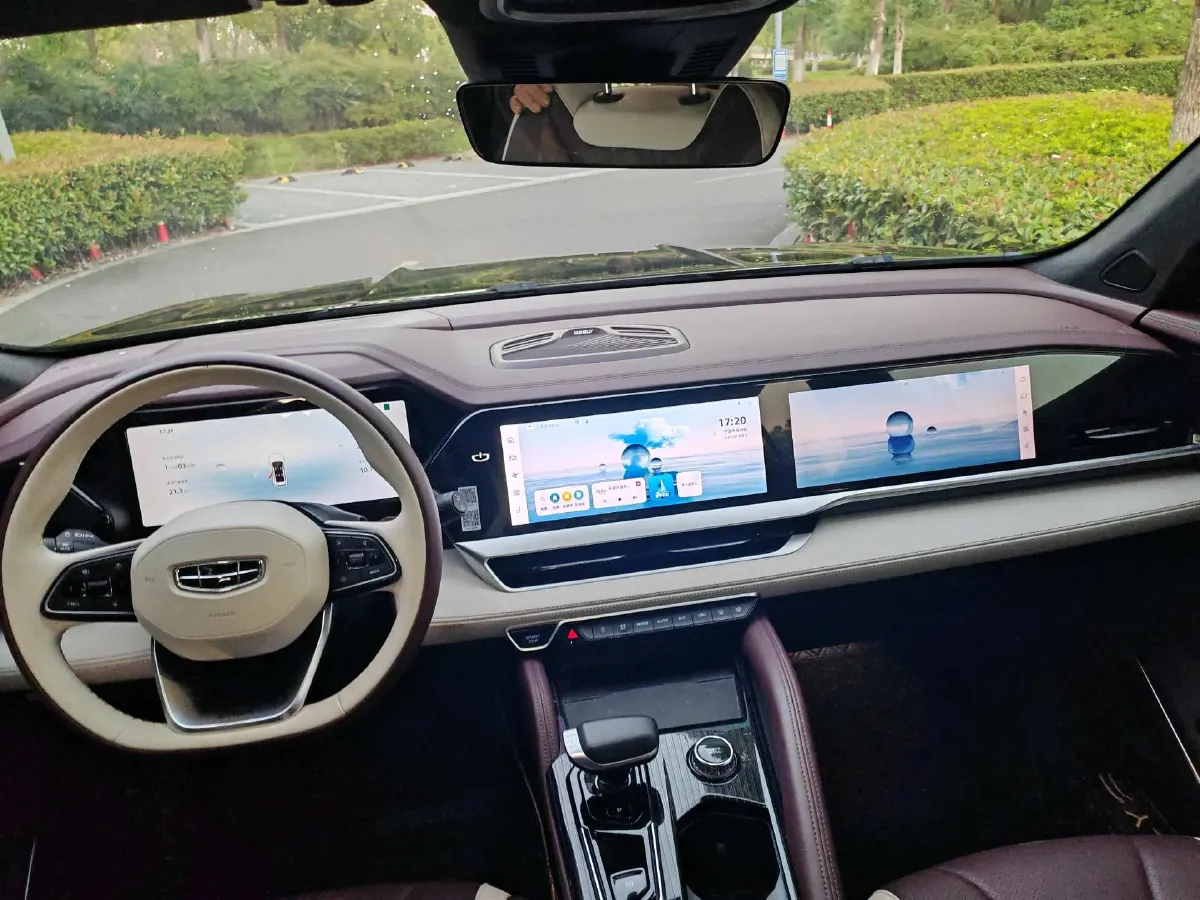 2024 Geely Monjaro 2.0T 238HP L4 8AT,autocango,china used car exporter,china ev exporter,chinese used car exporter,chinese used ev exporter