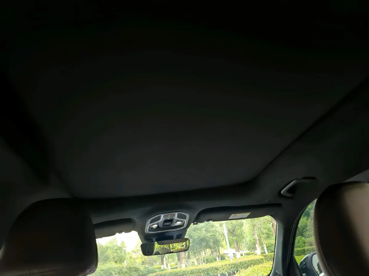 2024 Geely Monjaro 2.0T 238HP L4 8AT,autocango,china used car exporter,china ev exporter,chinese used car exporter,chinese used ev exporter