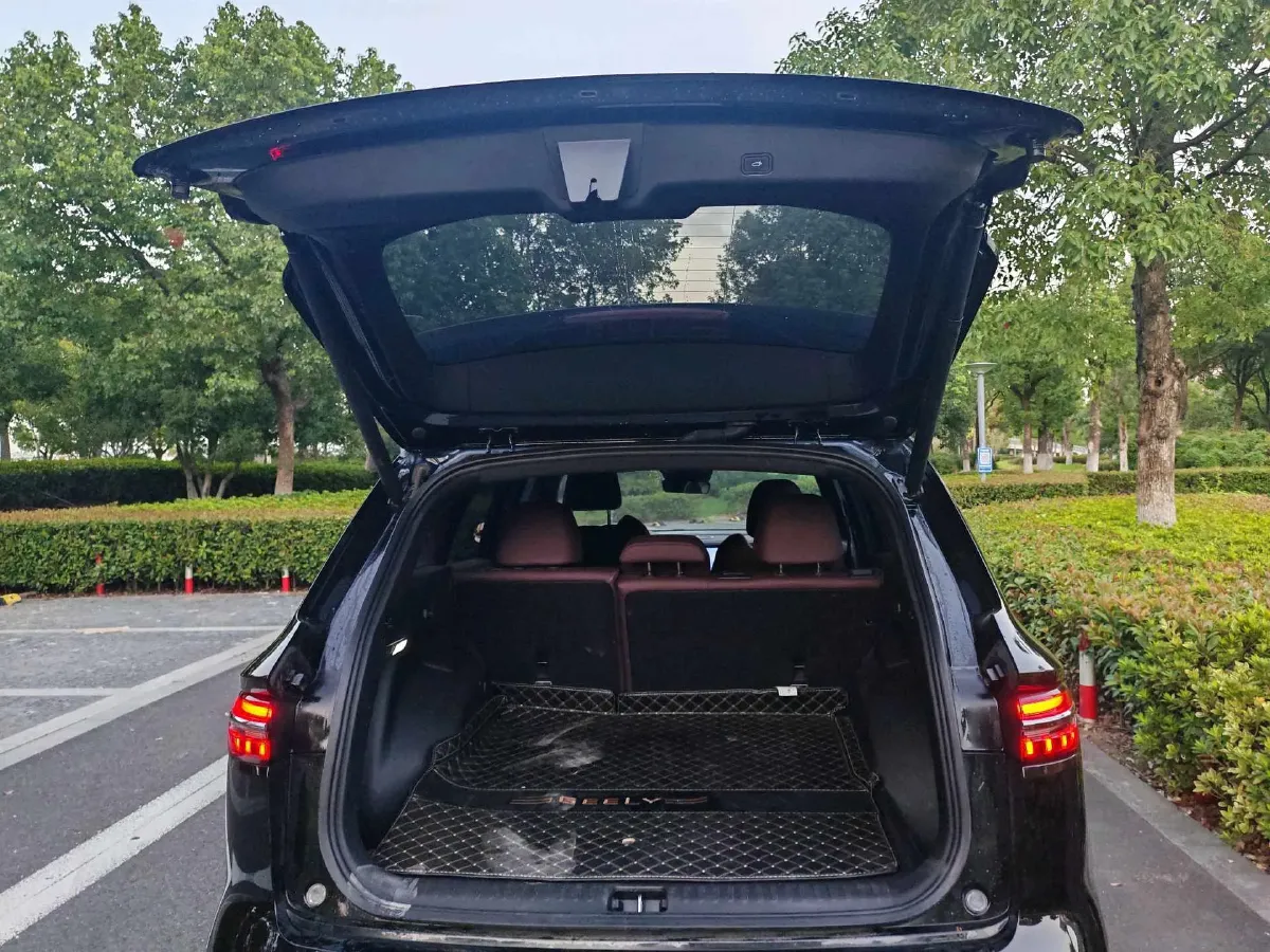 2024 Geely Monjaro 2.0T 238HP L4 8AT,autocango,china used car exporter,china ev exporter,chinese used car exporter,chinese used ev exporter