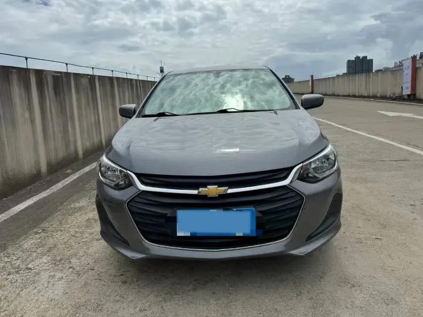 2021 CHEVROLET CAVALIER thumbnail 3