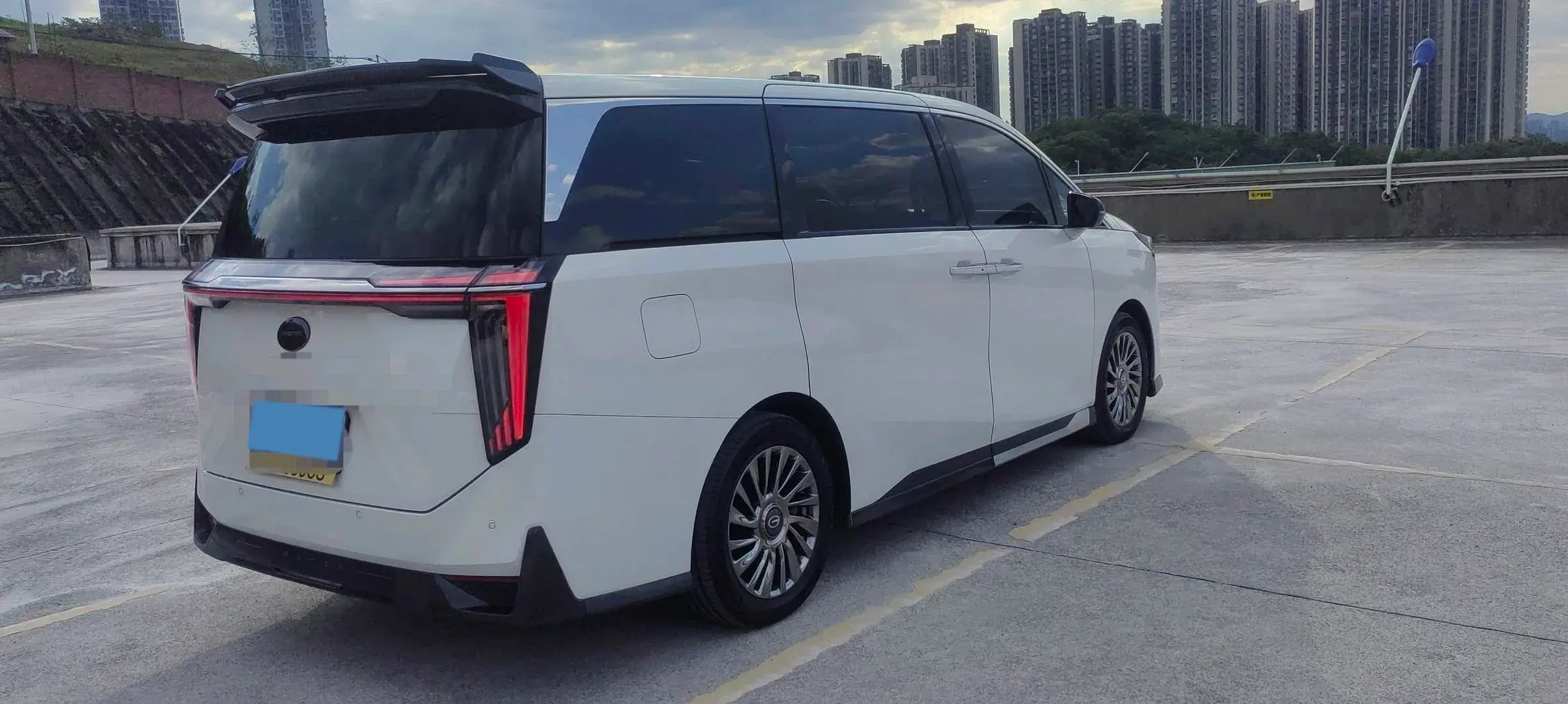 2023 GAC TRUMPCHI thumbnail 3