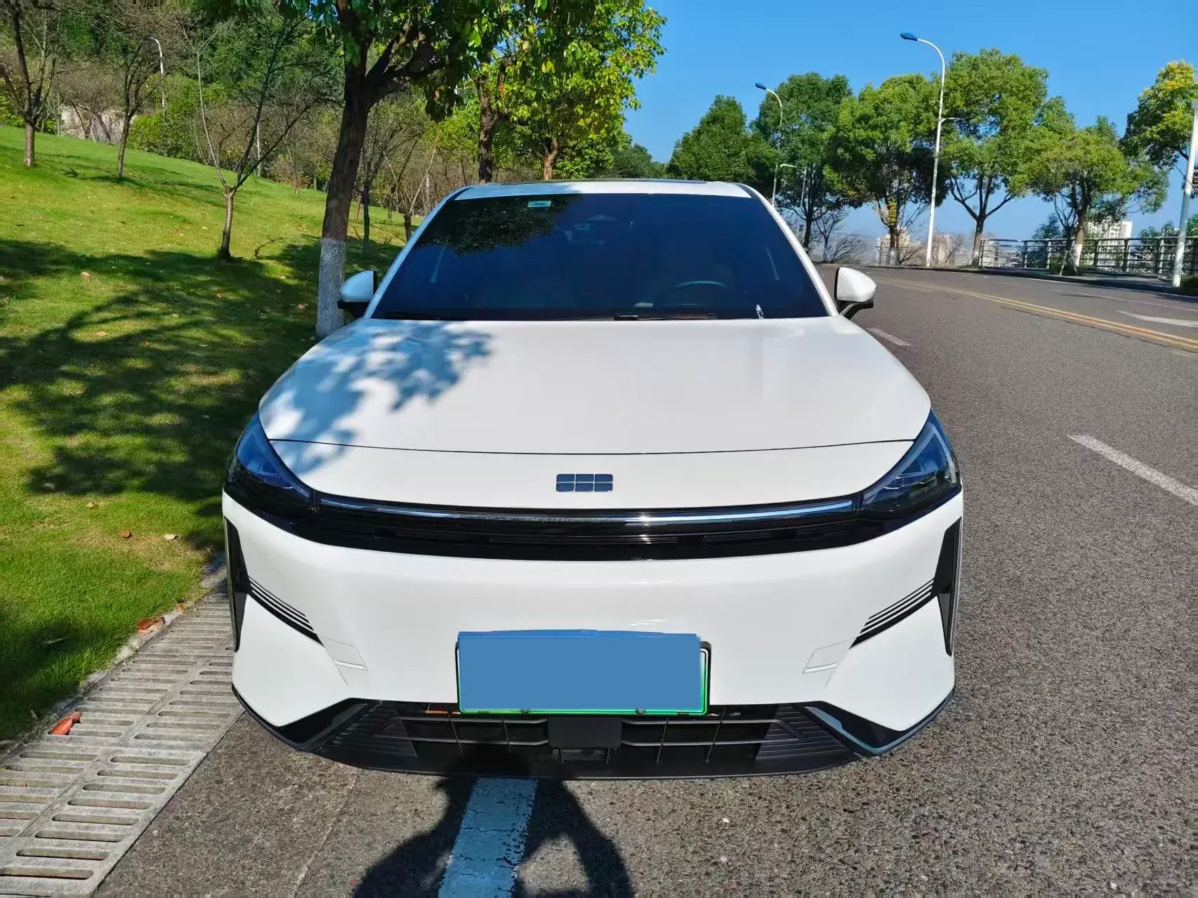 2023 GEELY GALAXY thumbnail 2