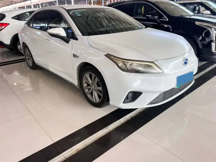 2019 AION S thumbnail 2