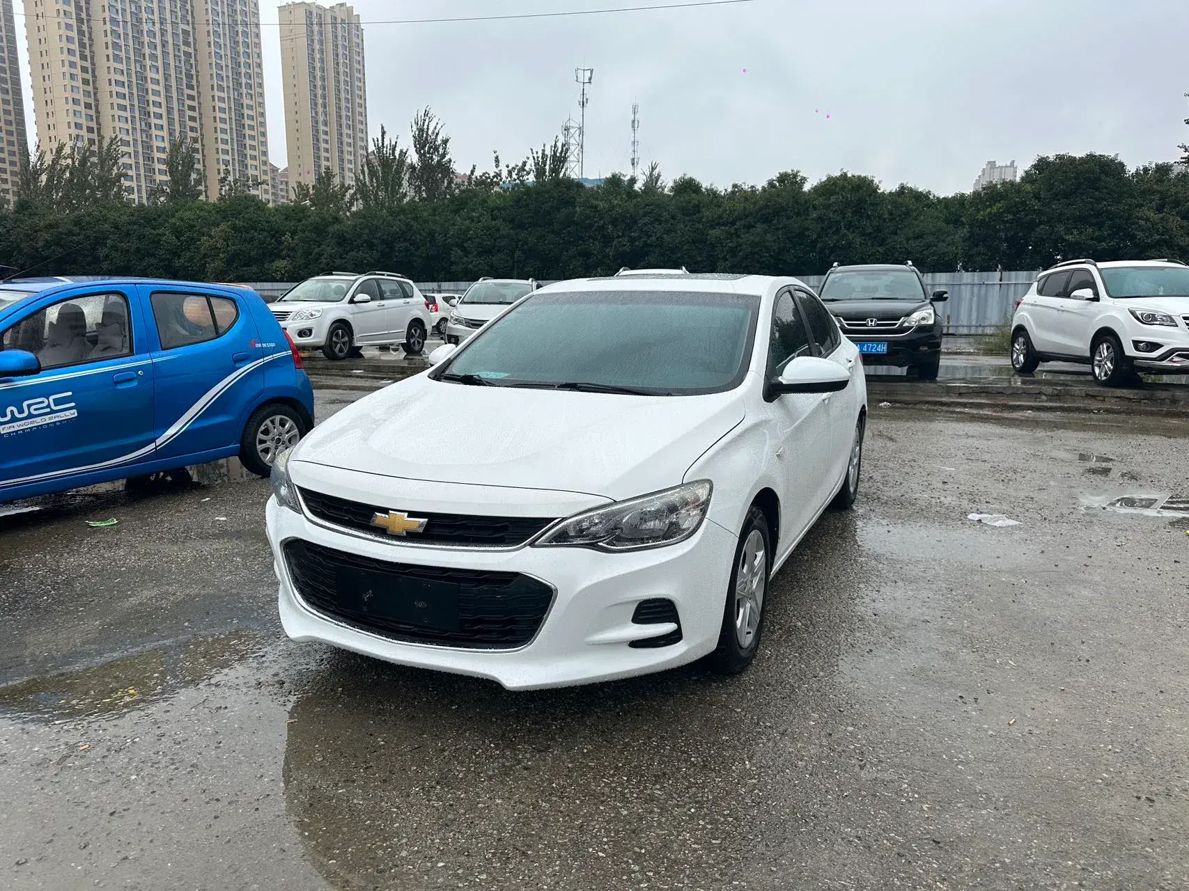 2019 CHEVROLET CAVALIER view 1