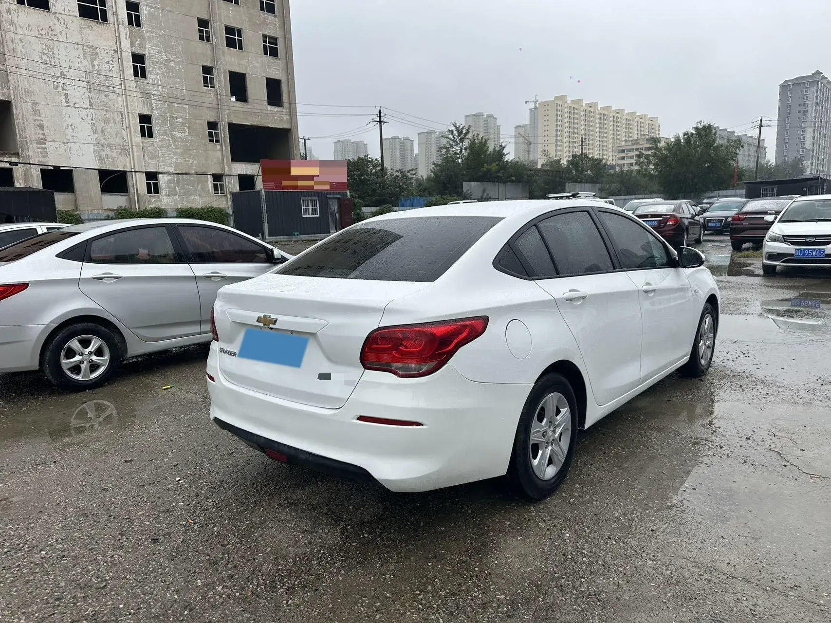 2019 CHEVROLET CAVALIER thumbnail 4