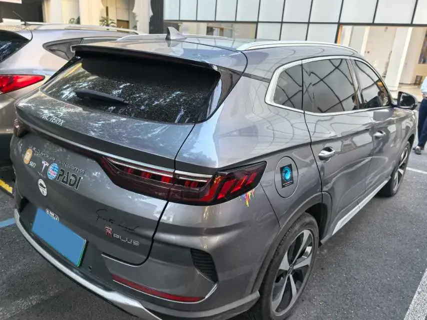 2022 BYD SONG thumbnail 2