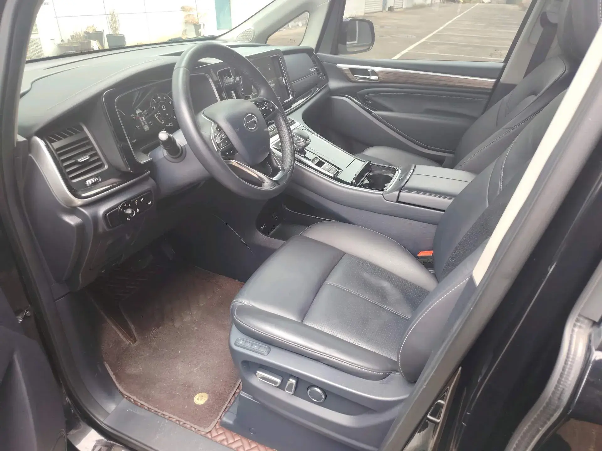 2021 GAC TRUMPCHI thumbnail 4