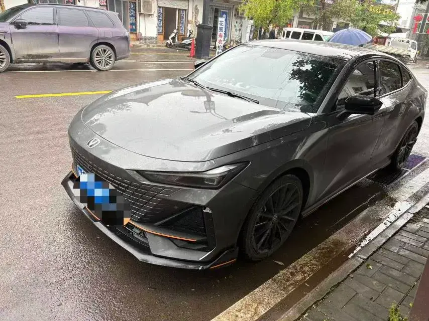 2022 CHANGAN UNI-V view 1