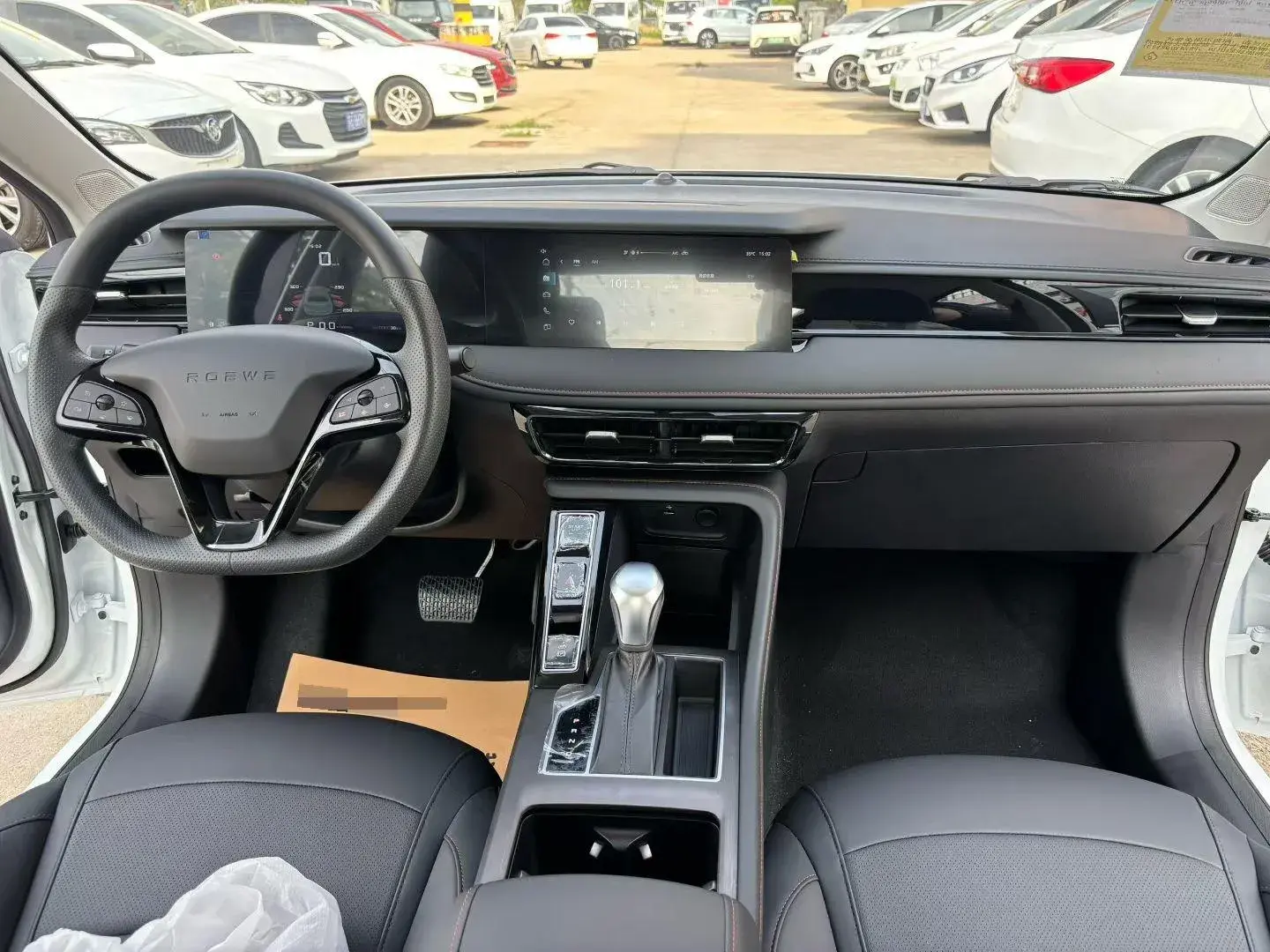 2023 ROEWE I5 thumbnail 4