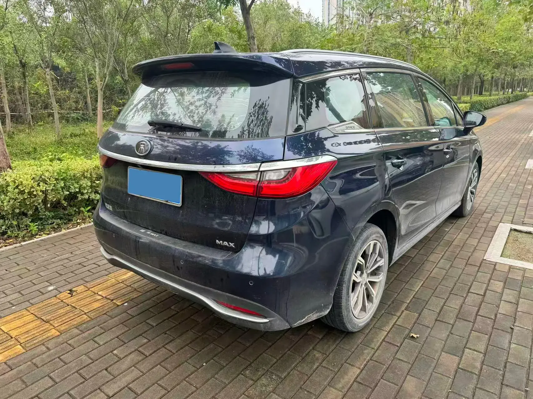 2019 BYD SONG thumbnail 2