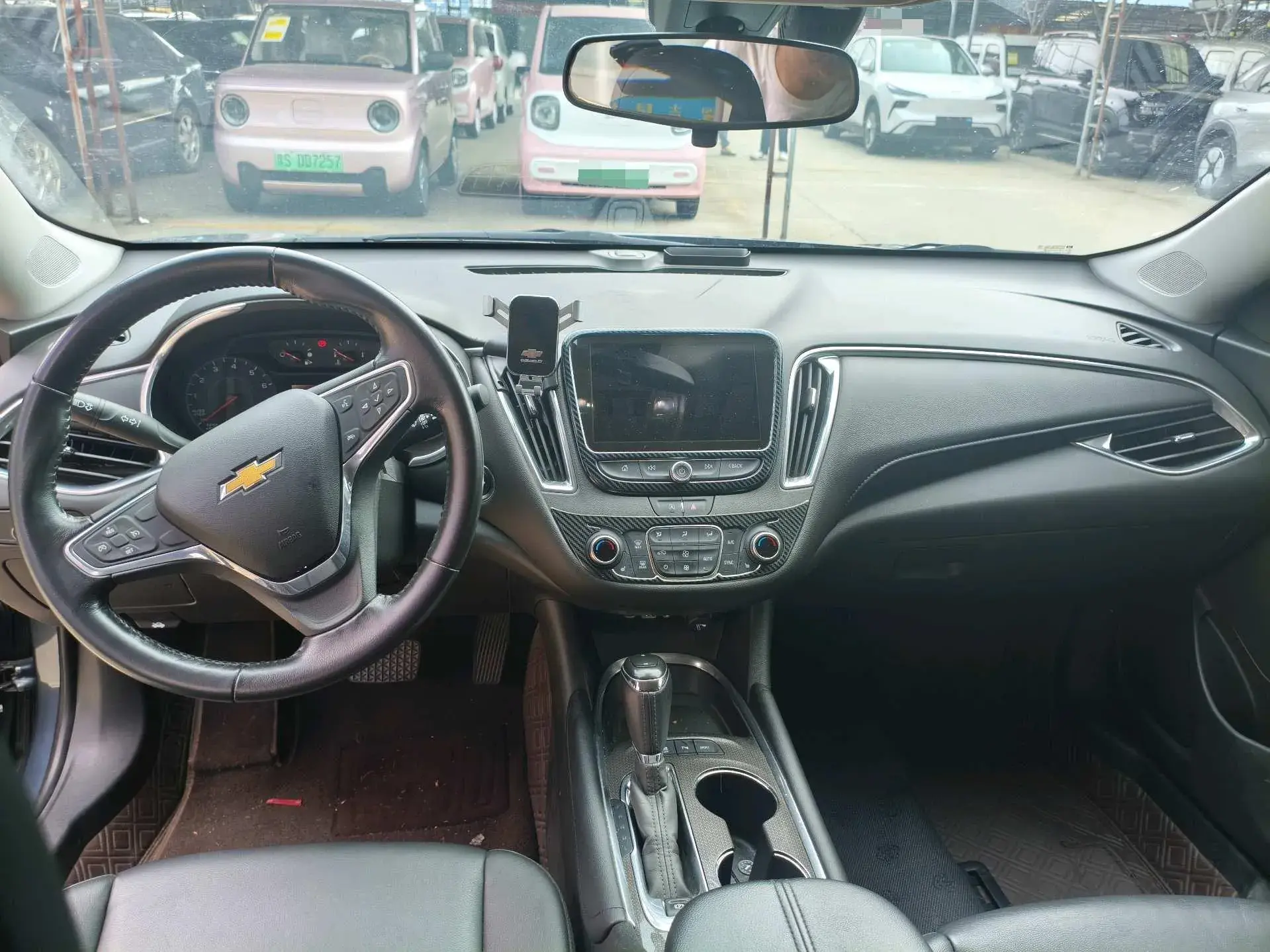 2020 CHEVROLET MALIBU thumbnail 4