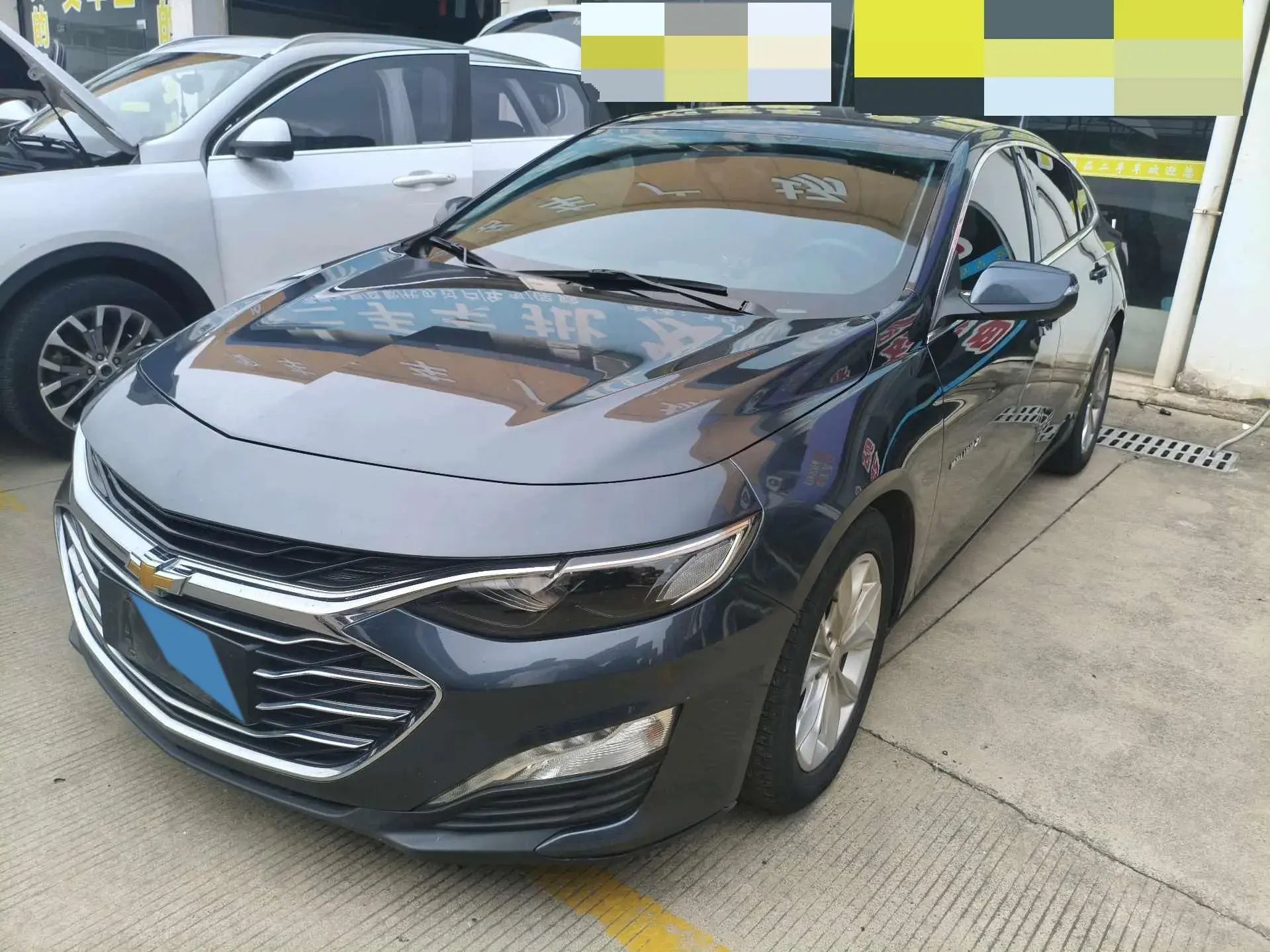 2020 CHEVROLET MALIBU view 1