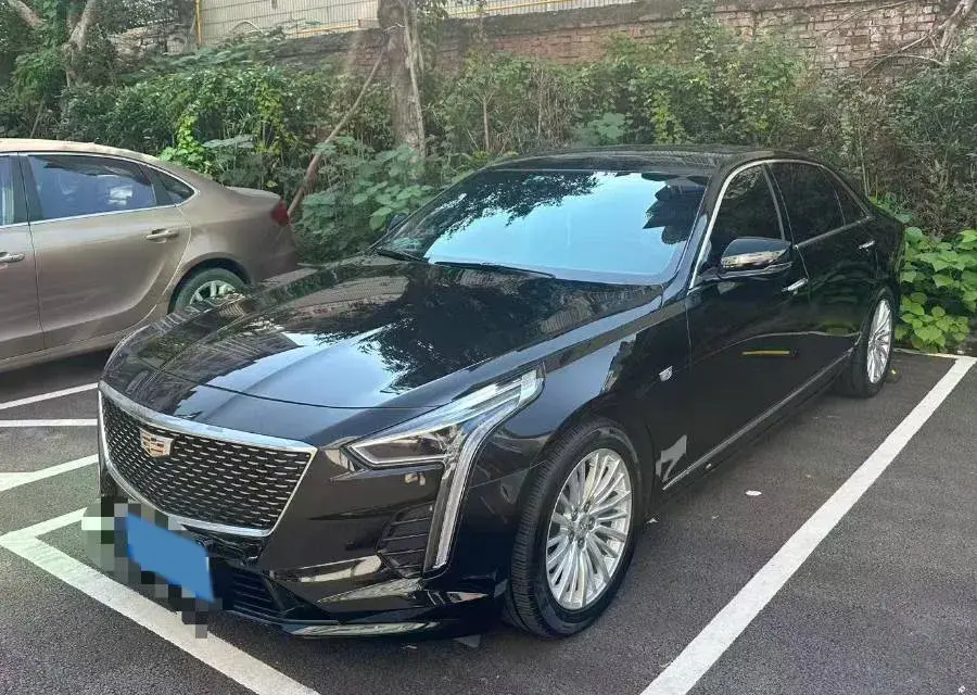 2020 Cadillac CT6 2.0T 241HP L4 10AT