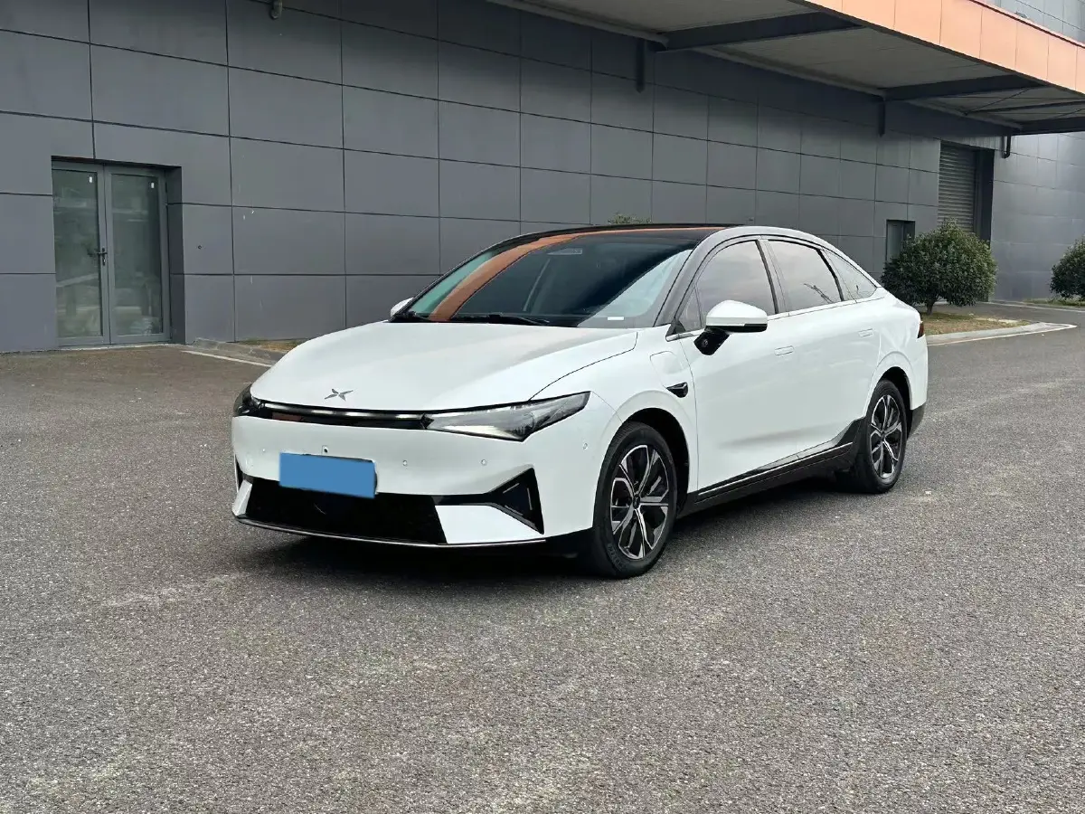 2022 Xpeng P5 BEV 66.2KWH