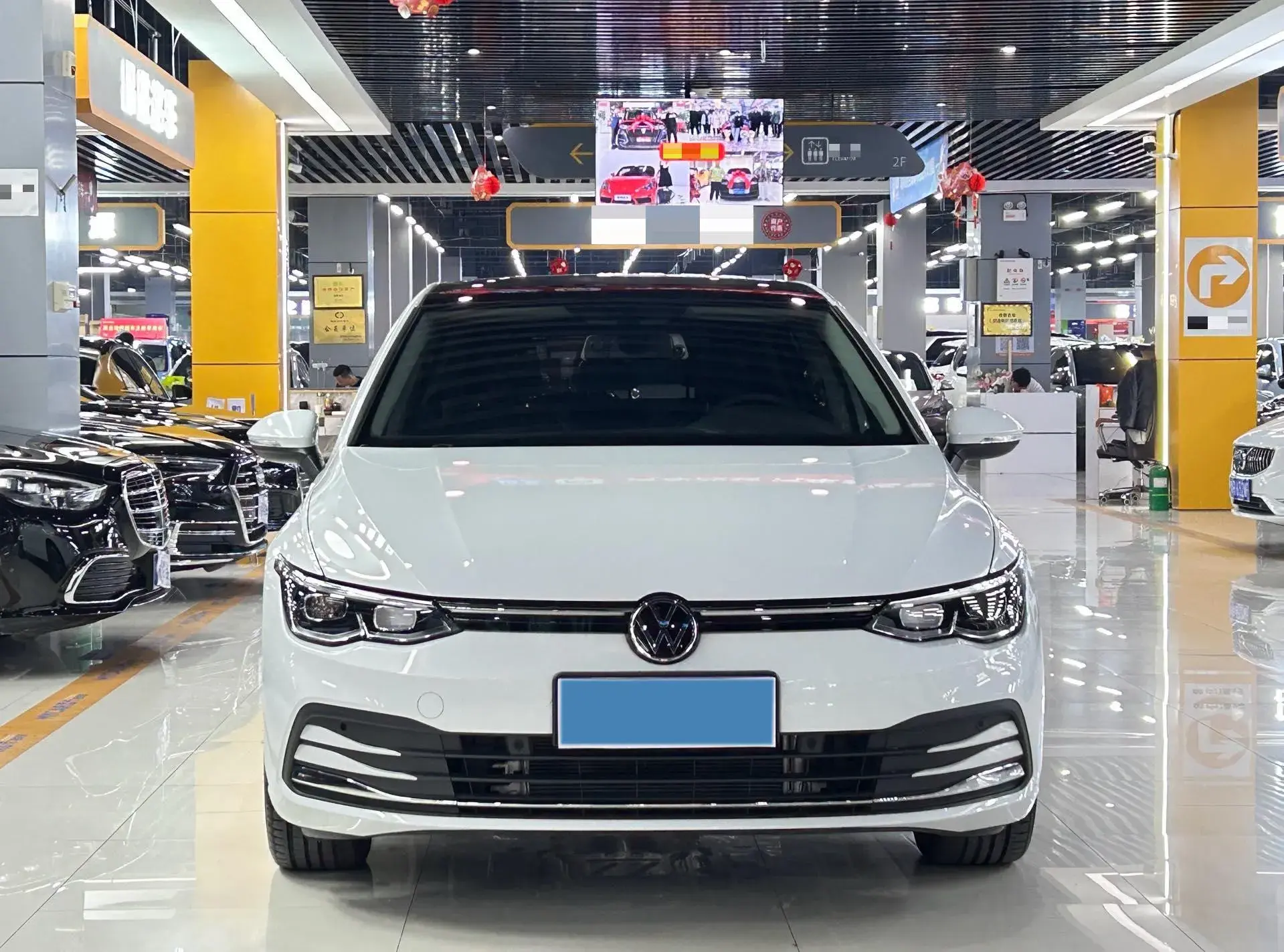 2021 VOLKSWAGEN GOLF thumbnail 2