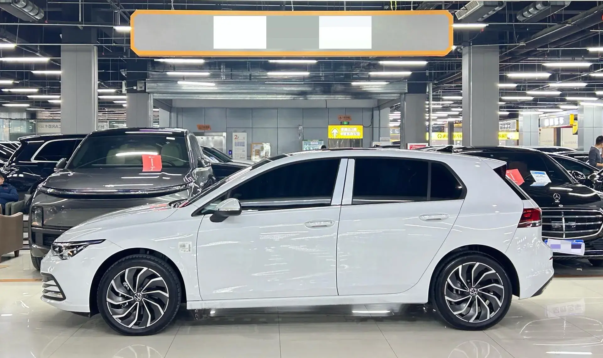 2021 VOLKSWAGEN GOLF thumbnail 3