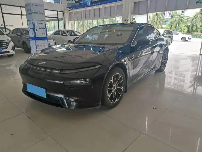 2020 XPENG P7 view 1