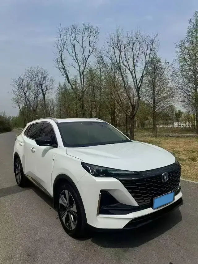 2022 CHANGAN CS75 thumbnail 3