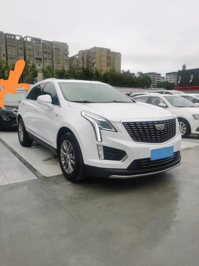 2021 CADILLAC XT5 thumbnail 3