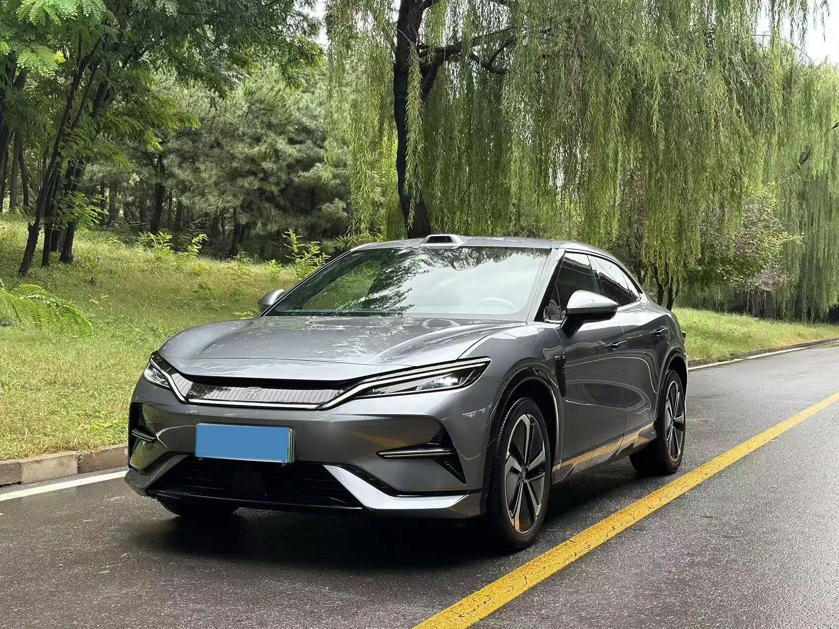 2025 BYD SONGL view 1